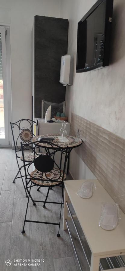 B & B Le Gemelline Salerno Buitenkant foto